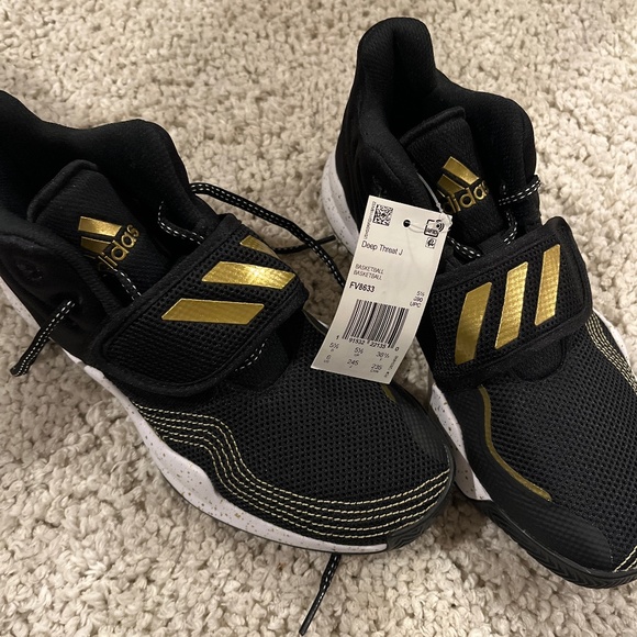 Shoes - Picture 1 of 1